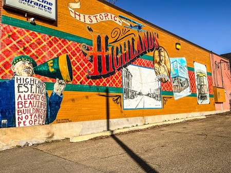 mural on brick 7964238 640